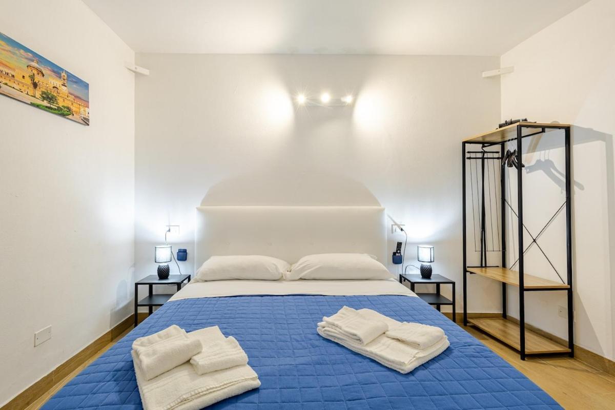 Talia Capo Massimo Apartment Palermo Bagian luar foto