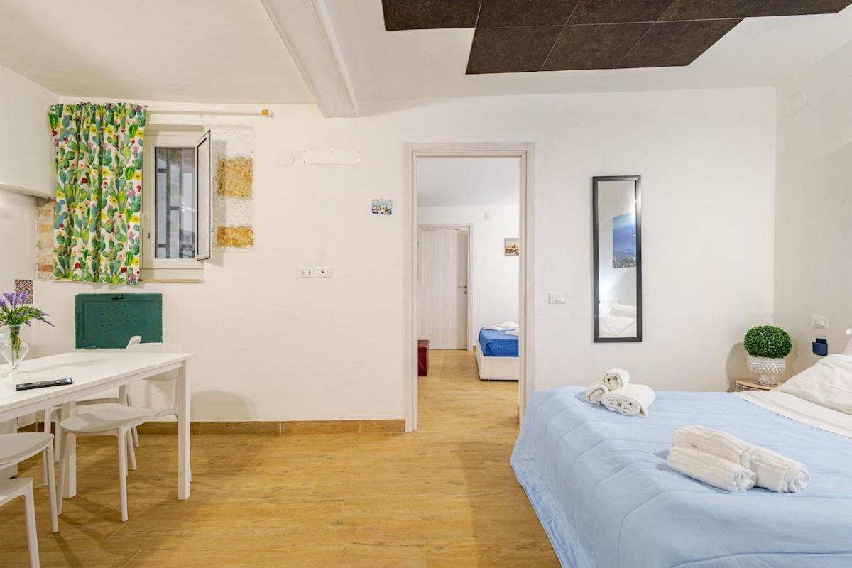 Talia Capo Massimo Apartment Palermo Bagian luar foto